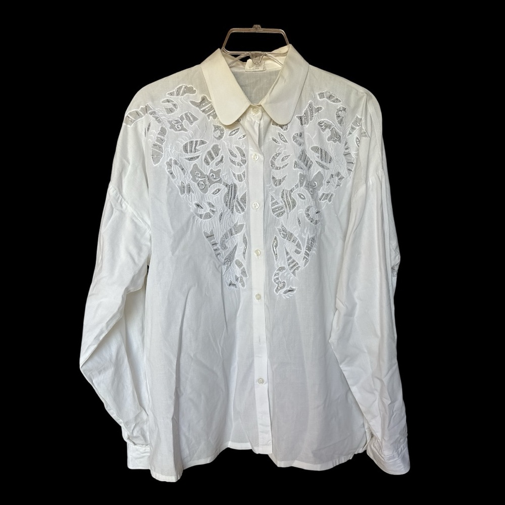 Vintage White Button Down shirt featuring intricate floral embroidery Size XL